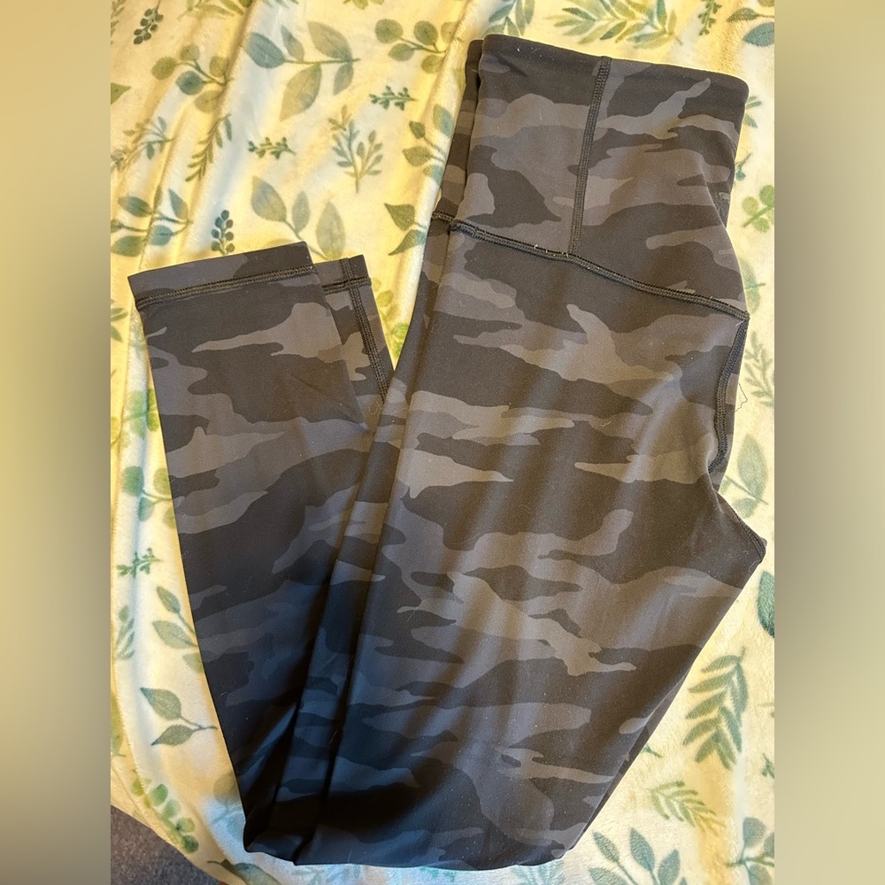 Athleta elation 7/8 leggings